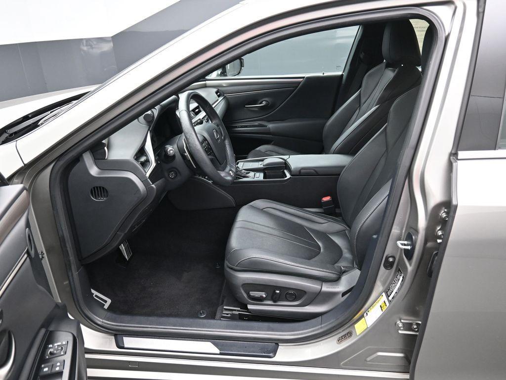 used 2020 Lexus ES 350 car, priced at $31,997