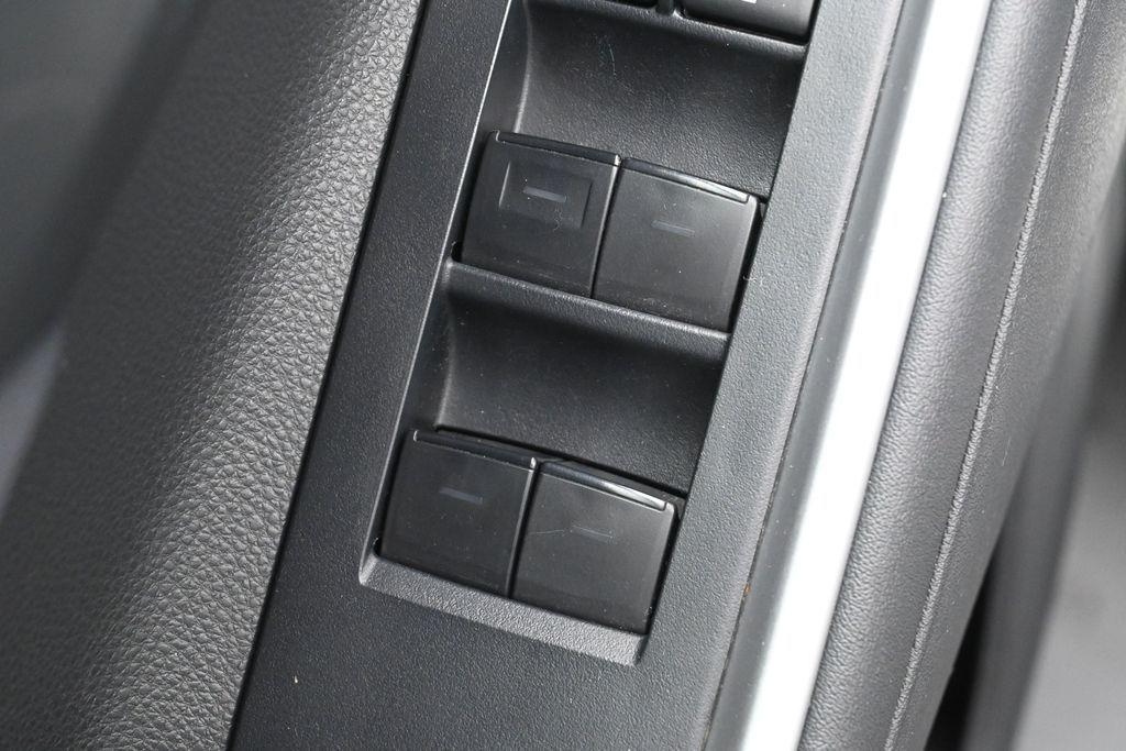 used 2023 Toyota Highlander car, priced at $36,286