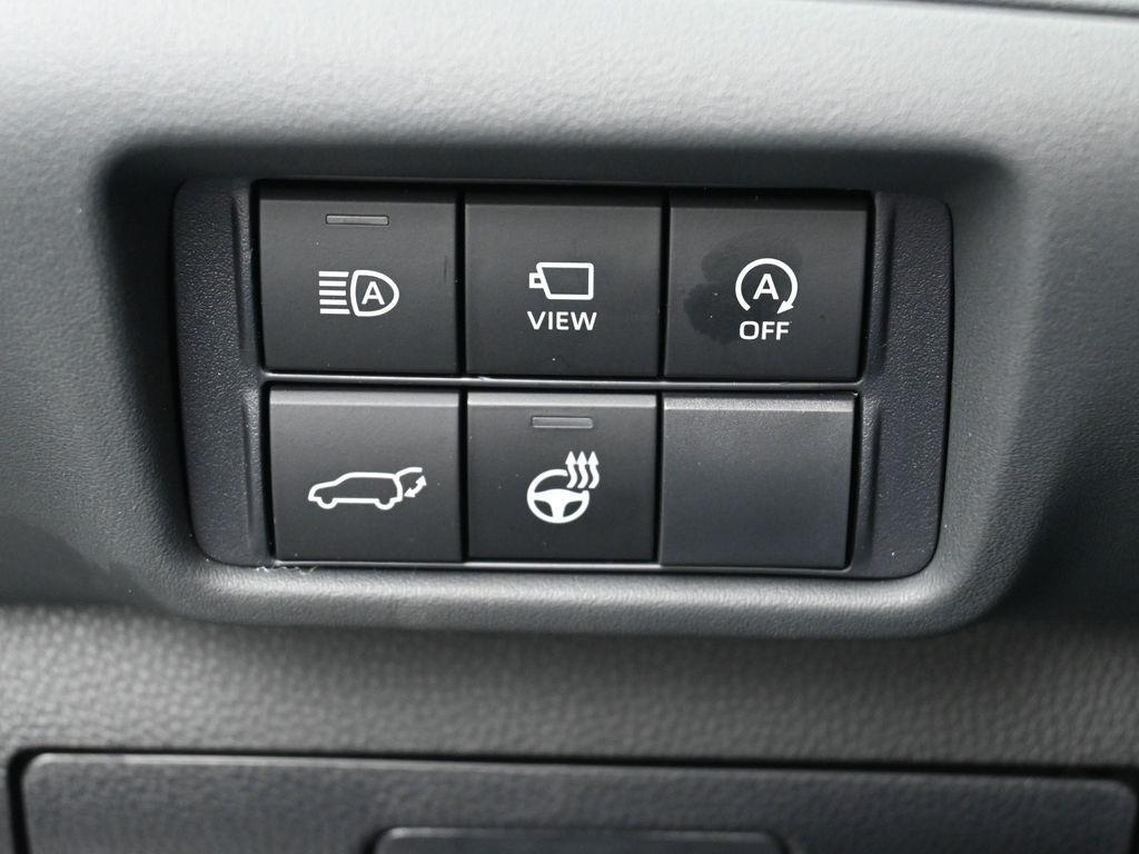 used 2025 Toyota Highlander car, priced at $55,598