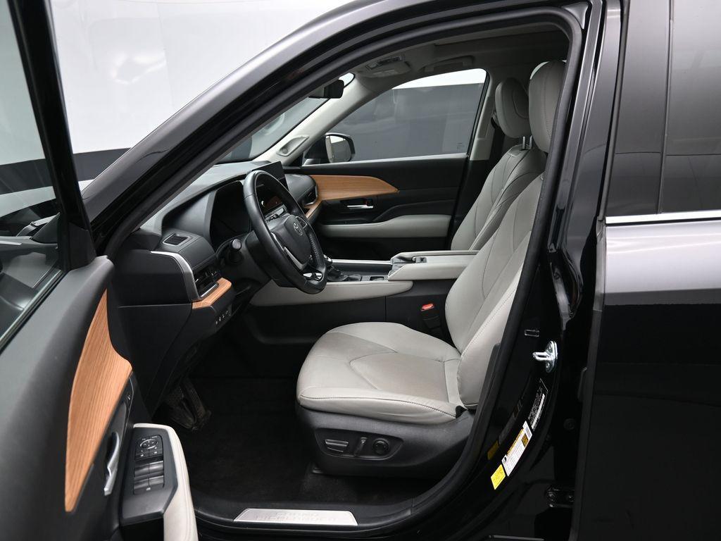 used 2024 Toyota Grand Highlander car, priced at $53,993