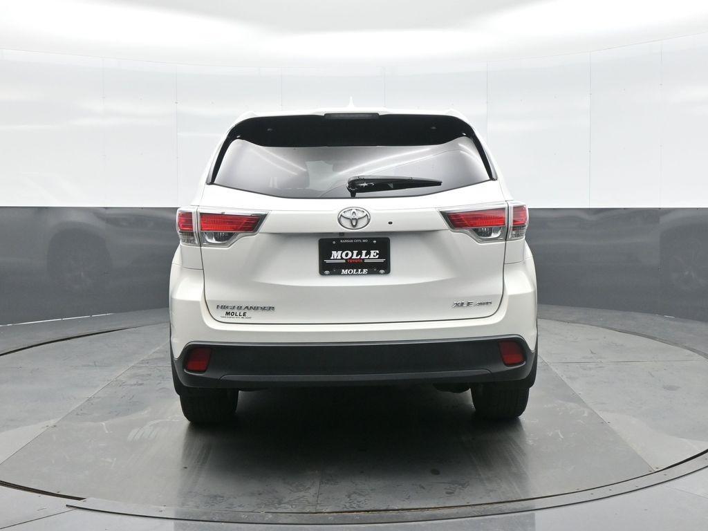 used 2015 Toyota Highlander car, priced at $19,643