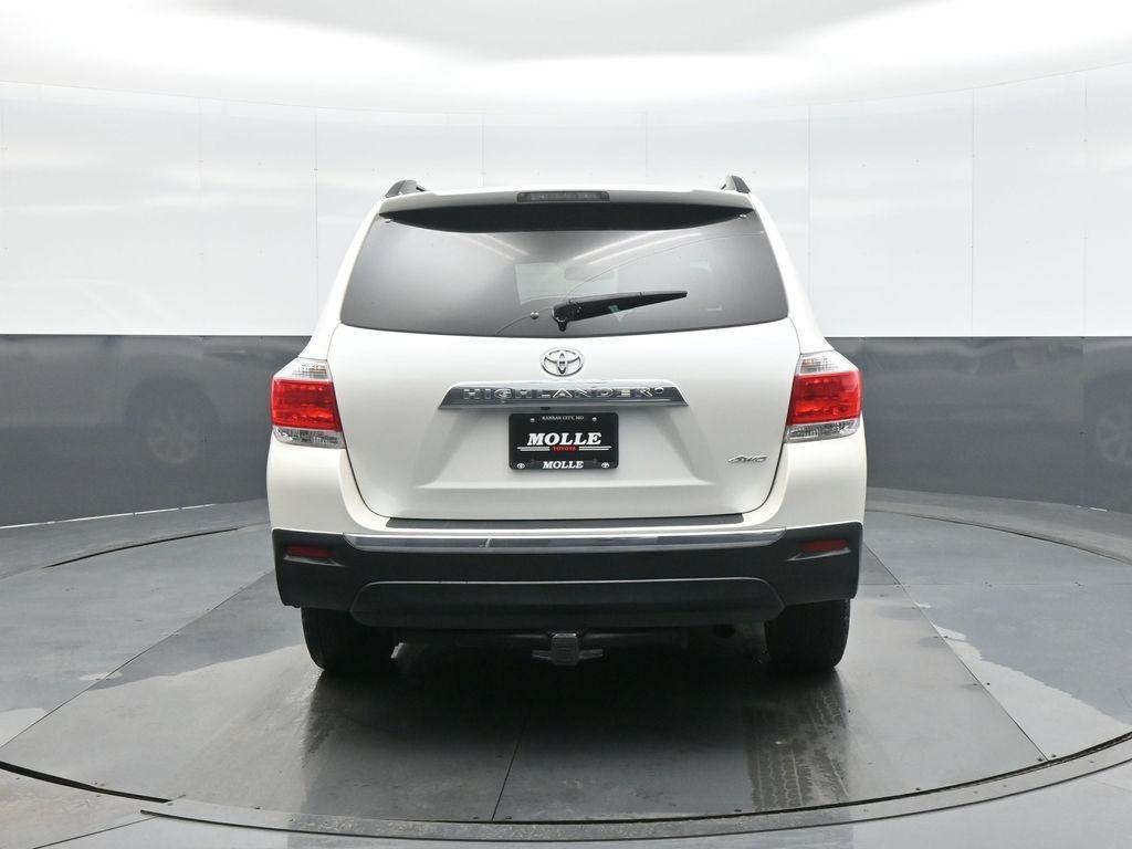 used 2013 Toyota Highlander car, priced at $15,935