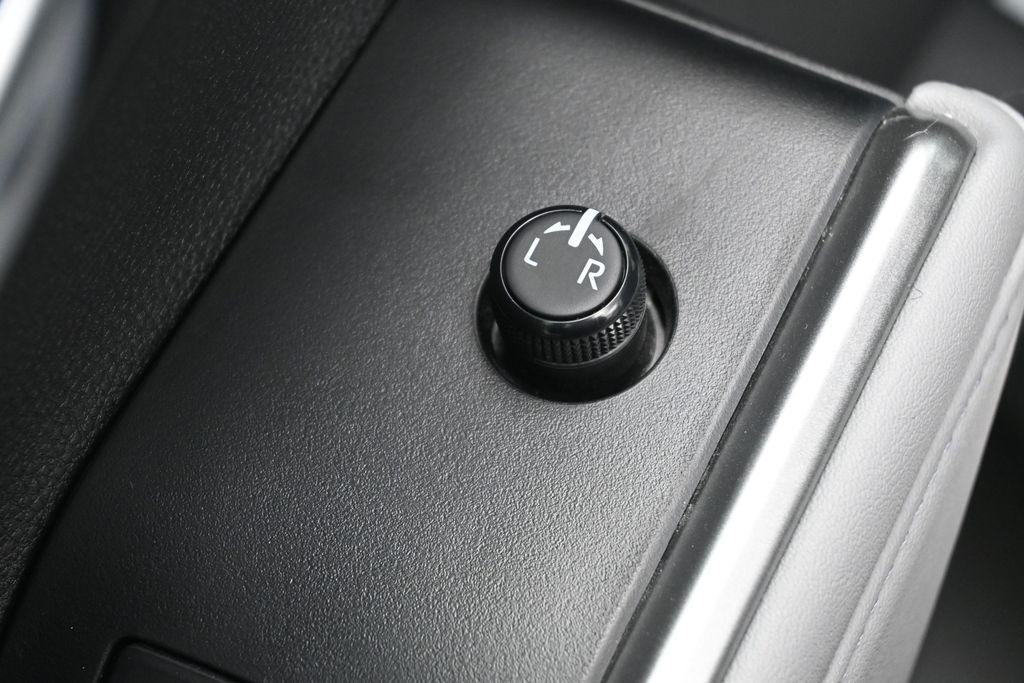 used 2022 Toyota Highlander car, priced at $37,390