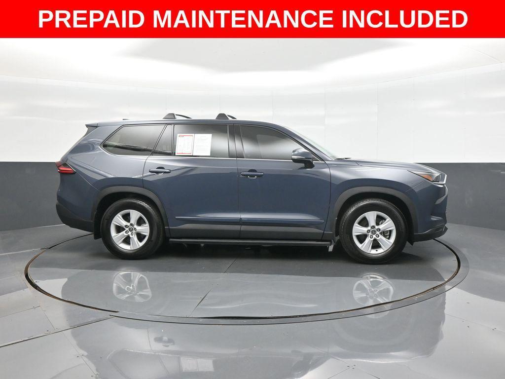 used 2026 Toyota Highlander Hybrid car, priced at $52,395