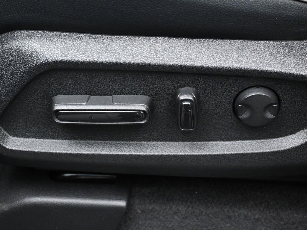 used 2025 Honda Pilot car, priced at $51,990