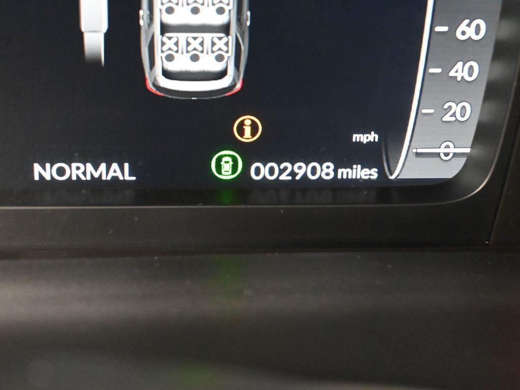 used 2025 Honda Pilot car, priced at $51,990