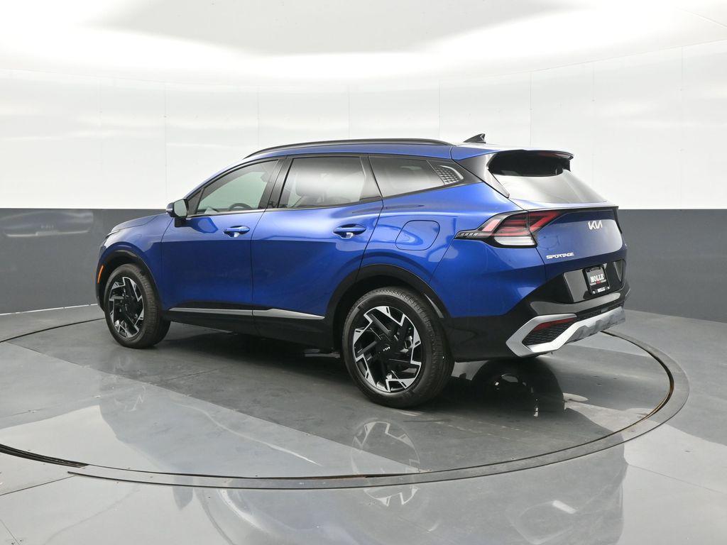 used 2025 Kia Sportage car, priced at $32,376