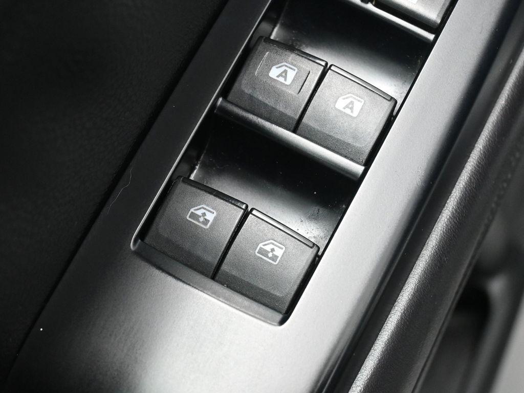 used 2016 Toyota Highlander car, priced at $21,479