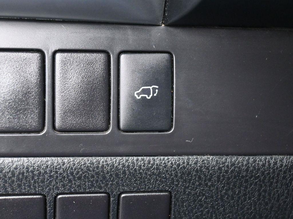 used 2016 Toyota Highlander car, priced at $21,479