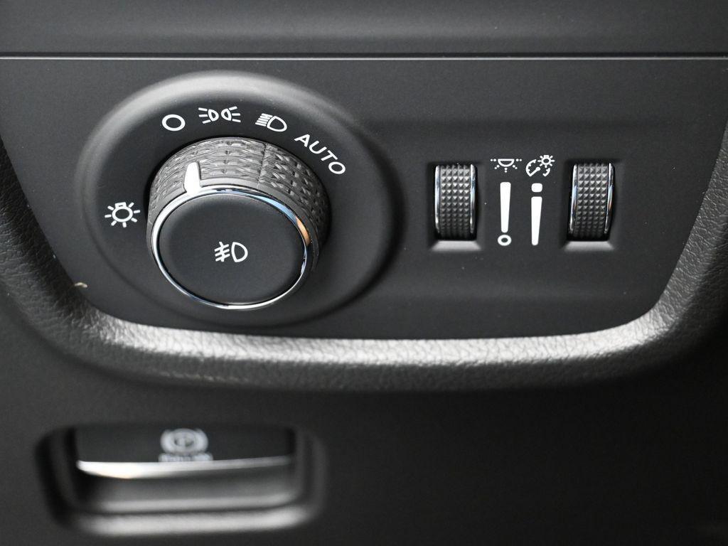 used 2022 Jeep Grand Cherokee L car, priced at $39,941