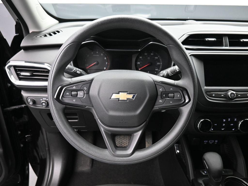 used 2023 Chevrolet TrailBlazer car, priced at $23,012