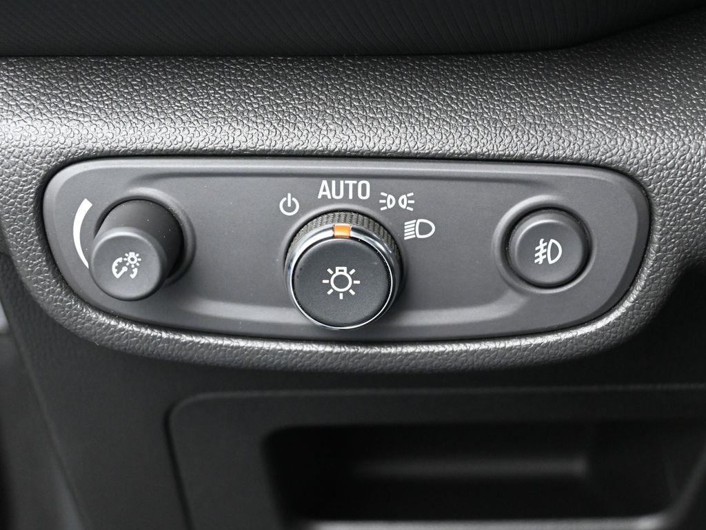 used 2023 Chevrolet TrailBlazer car, priced at $23,012