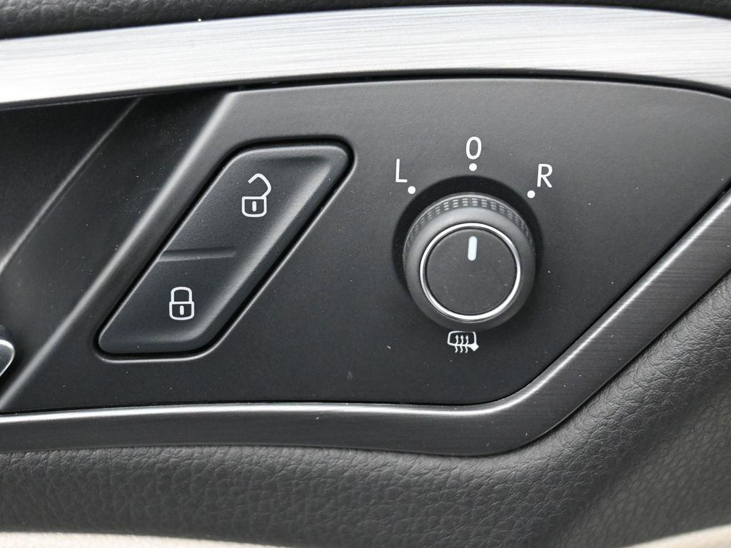 used 2018 Volkswagen Golf SportWagen car, priced at $12,888