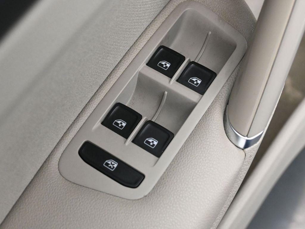 used 2018 Volkswagen Golf SportWagen car, priced at $12,888