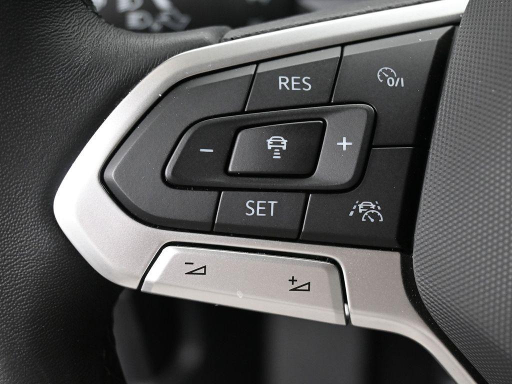 used 2025 Volkswagen Jetta car, priced at $24,223