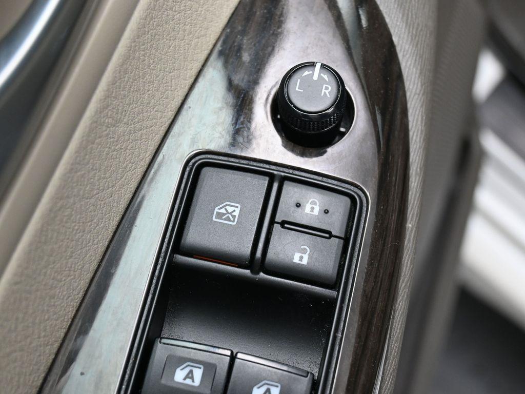 used 2020 Toyota Sienna car, priced at $36,110