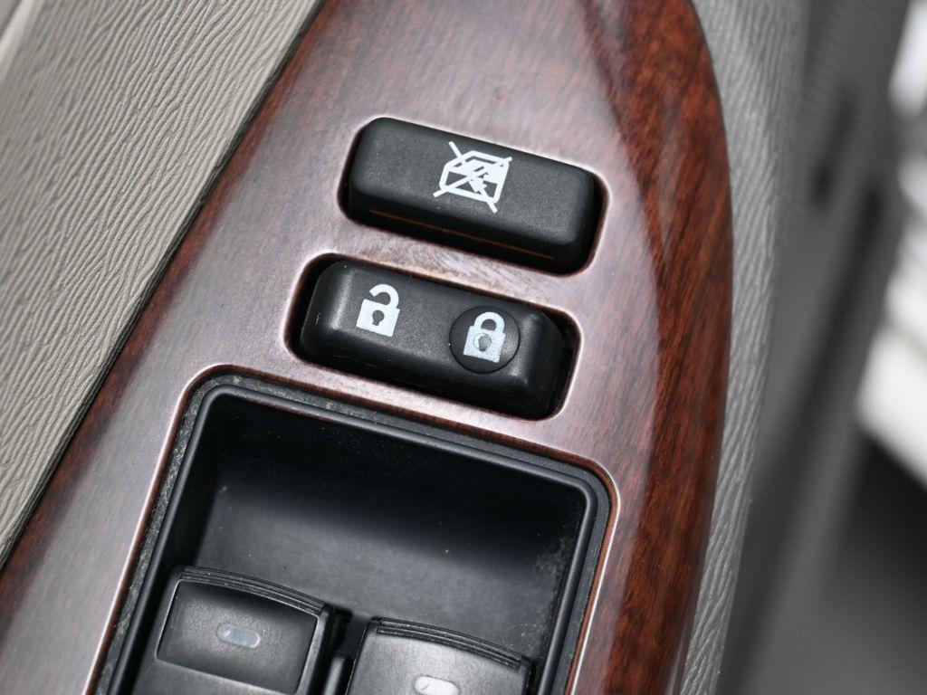 used 2013 Toyota Sienna car, priced at $14,141