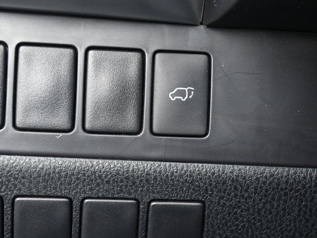 used 2015 Toyota Highlander car, priced at $18,683