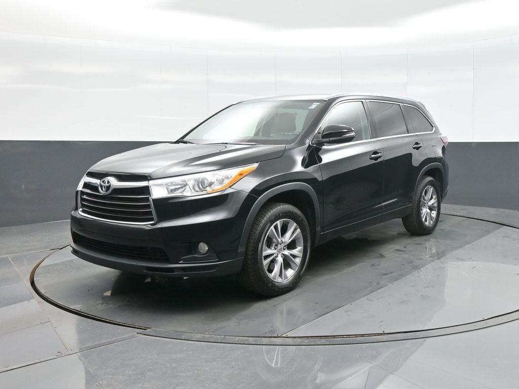 used 2015 Toyota Highlander car, priced at $18,683