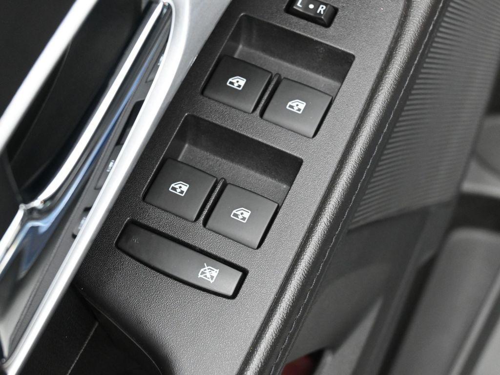 used 2016 Chevrolet Equinox car, priced at $12,998