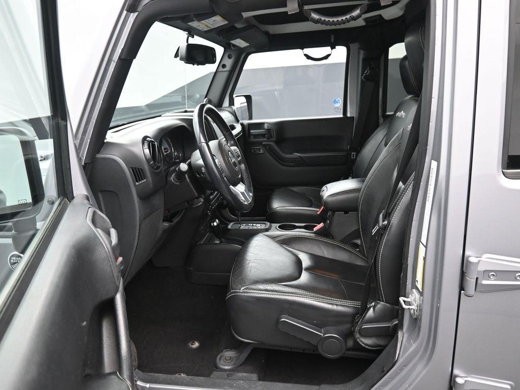 used 2014 Jeep Wrangler Unlimited car, priced at $17,993