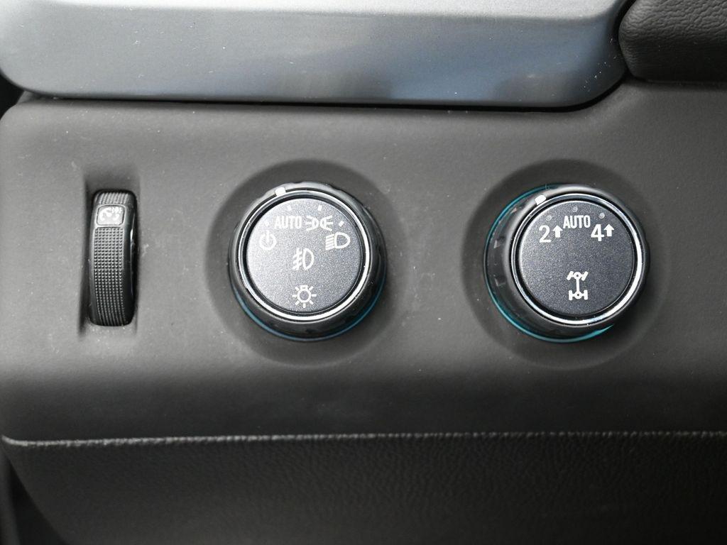 used 2019 Chevrolet Suburban car, priced at $34,412