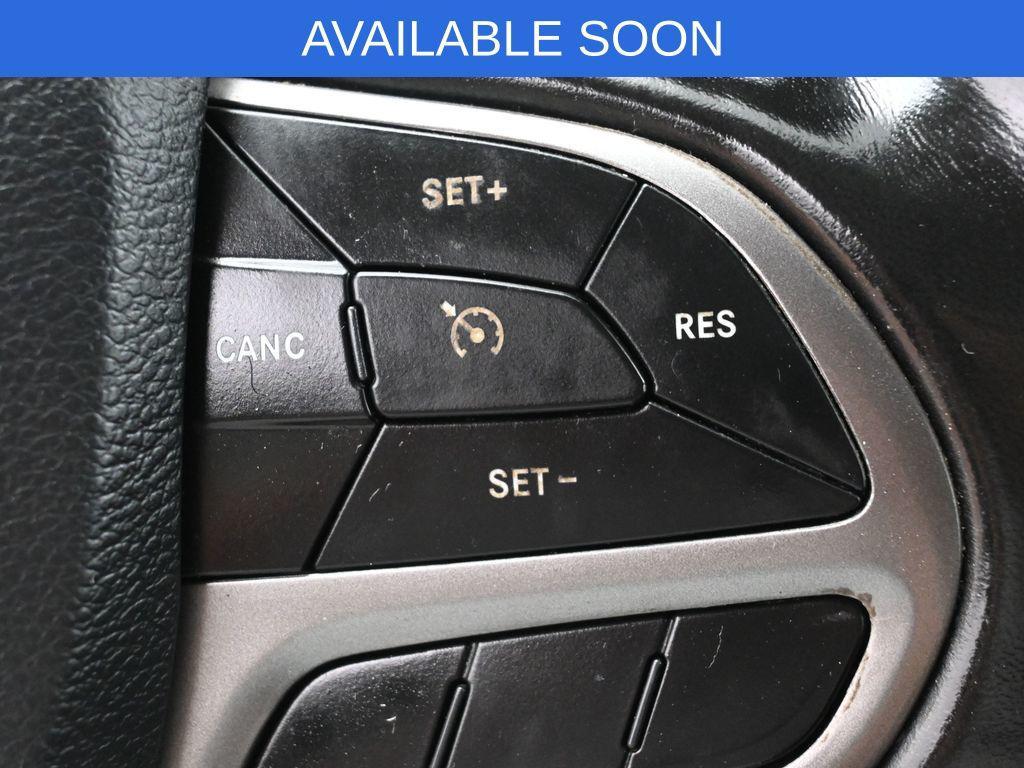 used 2021 Jeep Cherokee car, priced at $13,864