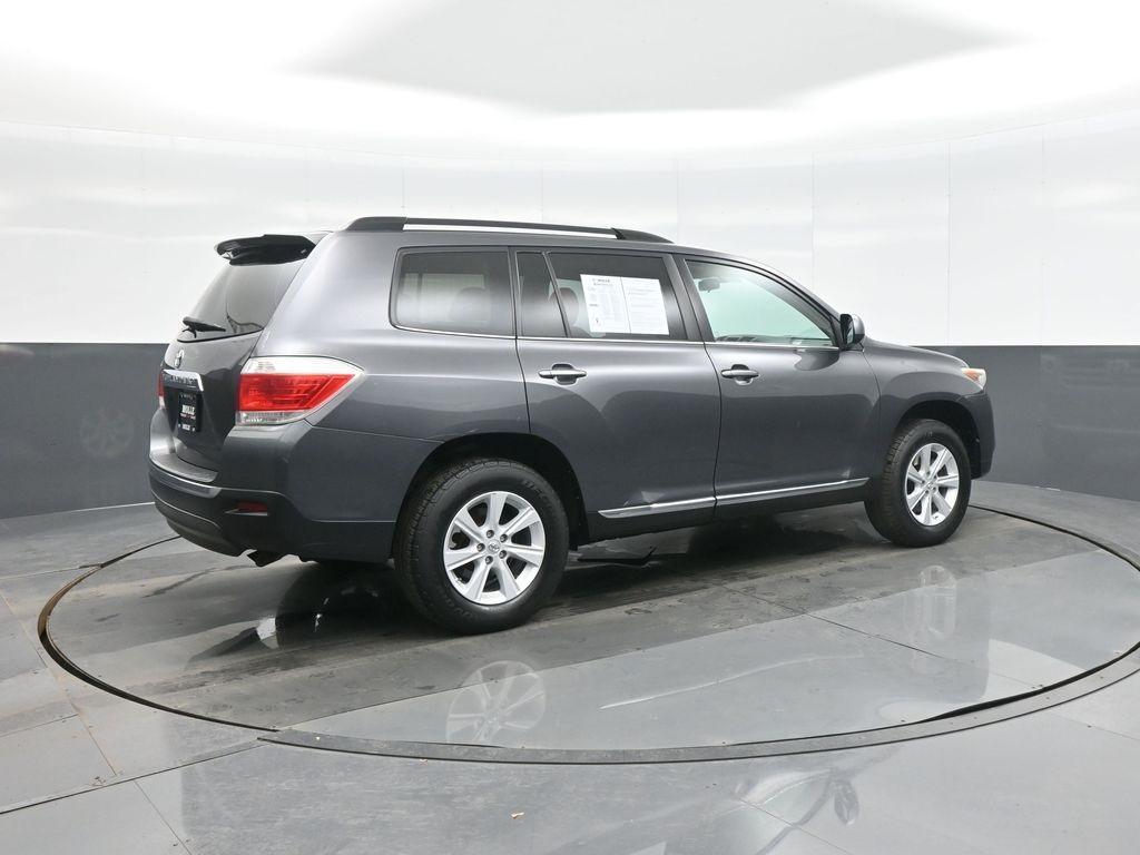 used 2013 Toyota Highlander car, priced at $11,531