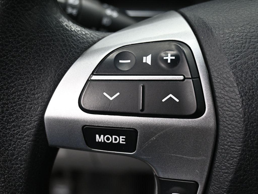 used 2013 Toyota Highlander car, priced at $11,531