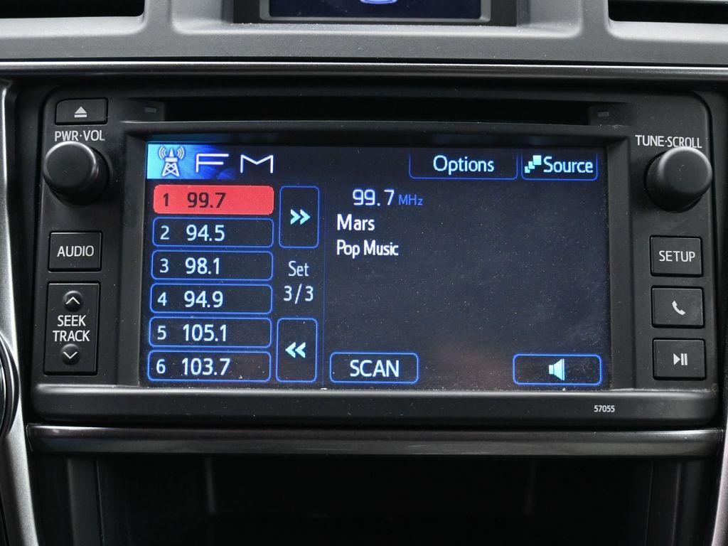 used 2013 Toyota Highlander car, priced at $11,531