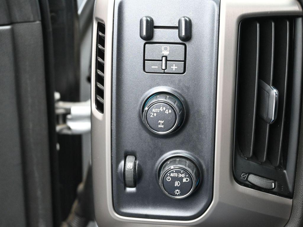 used 2018 GMC Sierra 1500 car, priced at $31,244