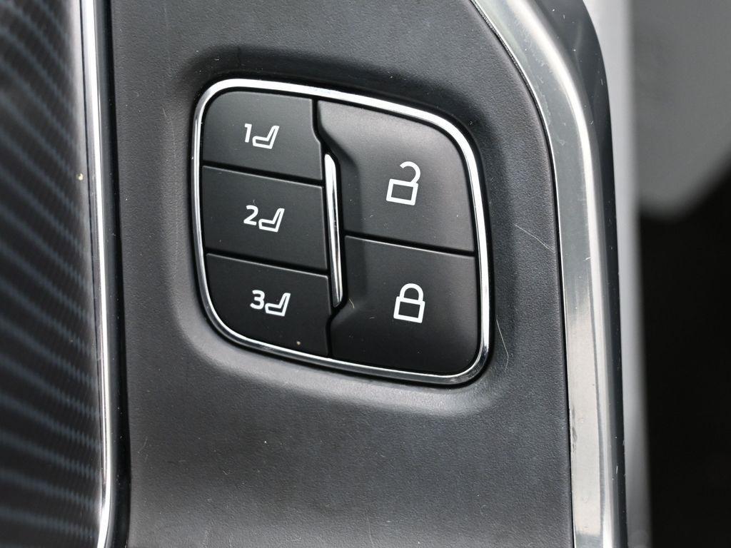 used 2021 Ford F-150 car, priced at $40,800