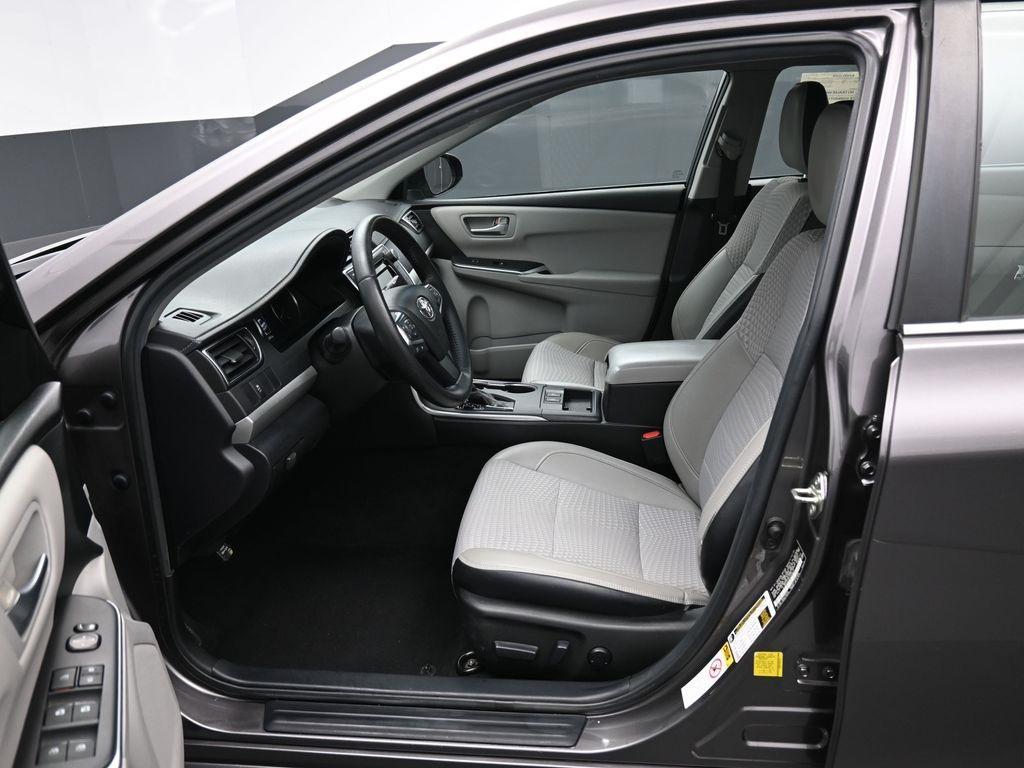 used 2015 Toyota Camry Hybrid car, priced at $17,994