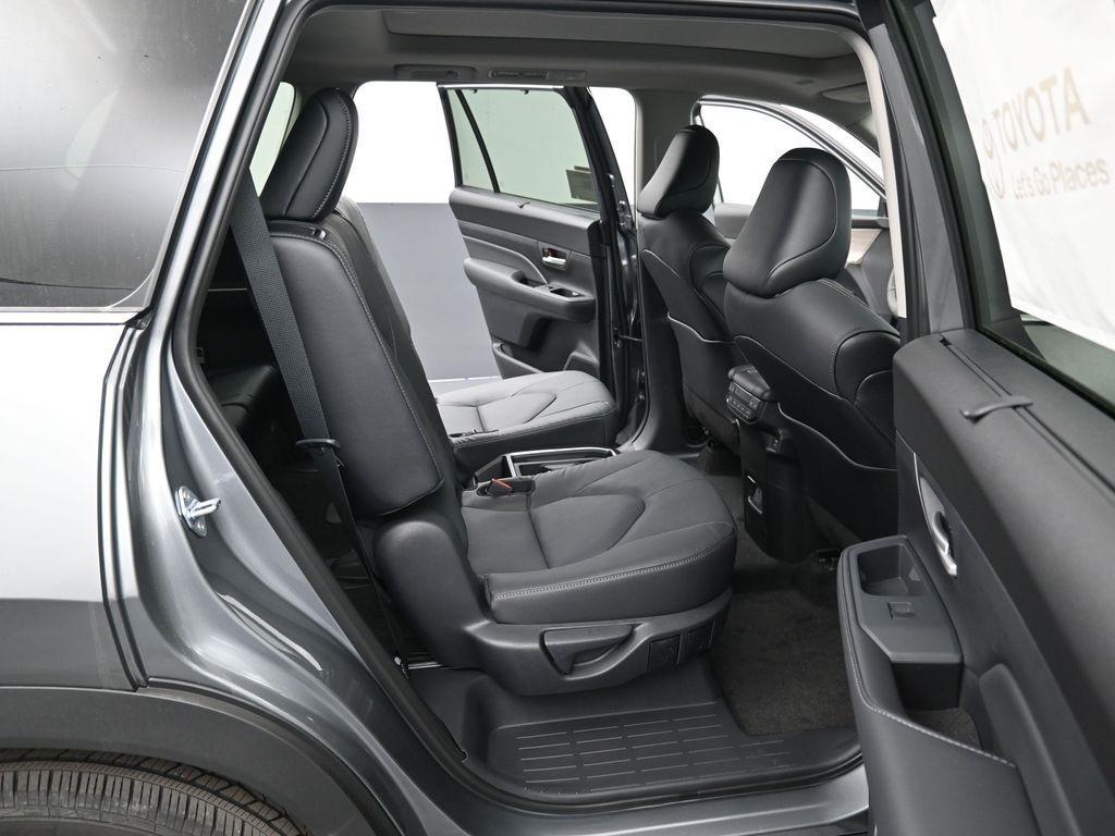 new 2026 Toyota Grand Highlander car, priced at $61,131