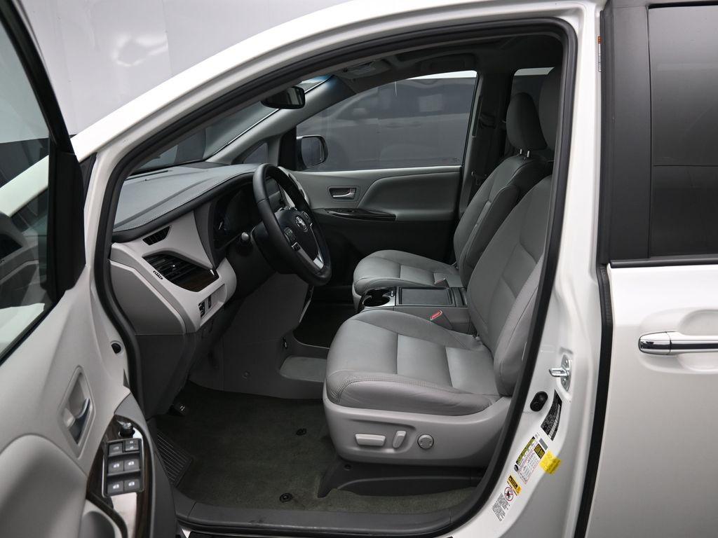 used 2015 Toyota Sienna car, priced at $29,470