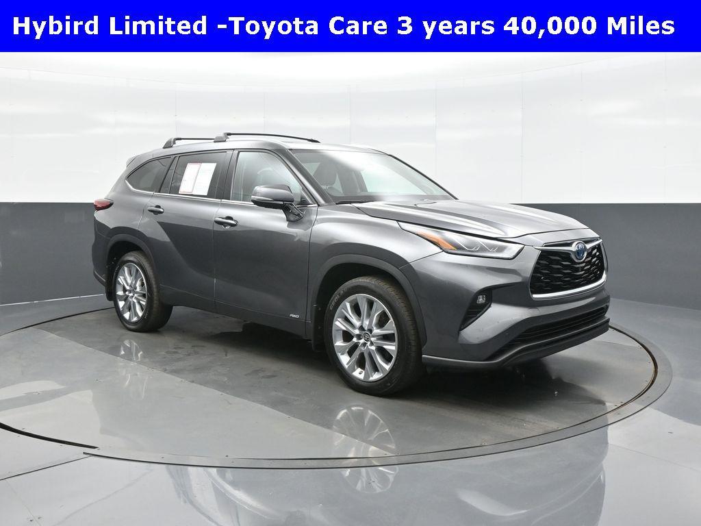 used 2022 Toyota Highlander Hybrid car, priced at $40,949
