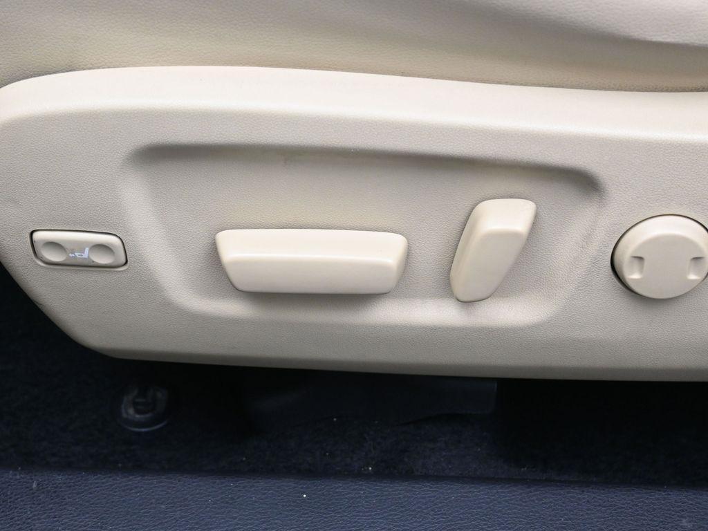 used 2016 Toyota Highlander Hybrid car, priced at $17,927