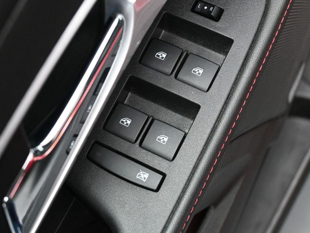 used 2013 Chevrolet Equinox car, priced at $10,299