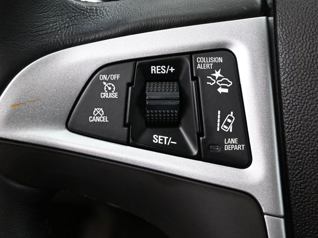 used 2013 Chevrolet Equinox car, priced at $10,299