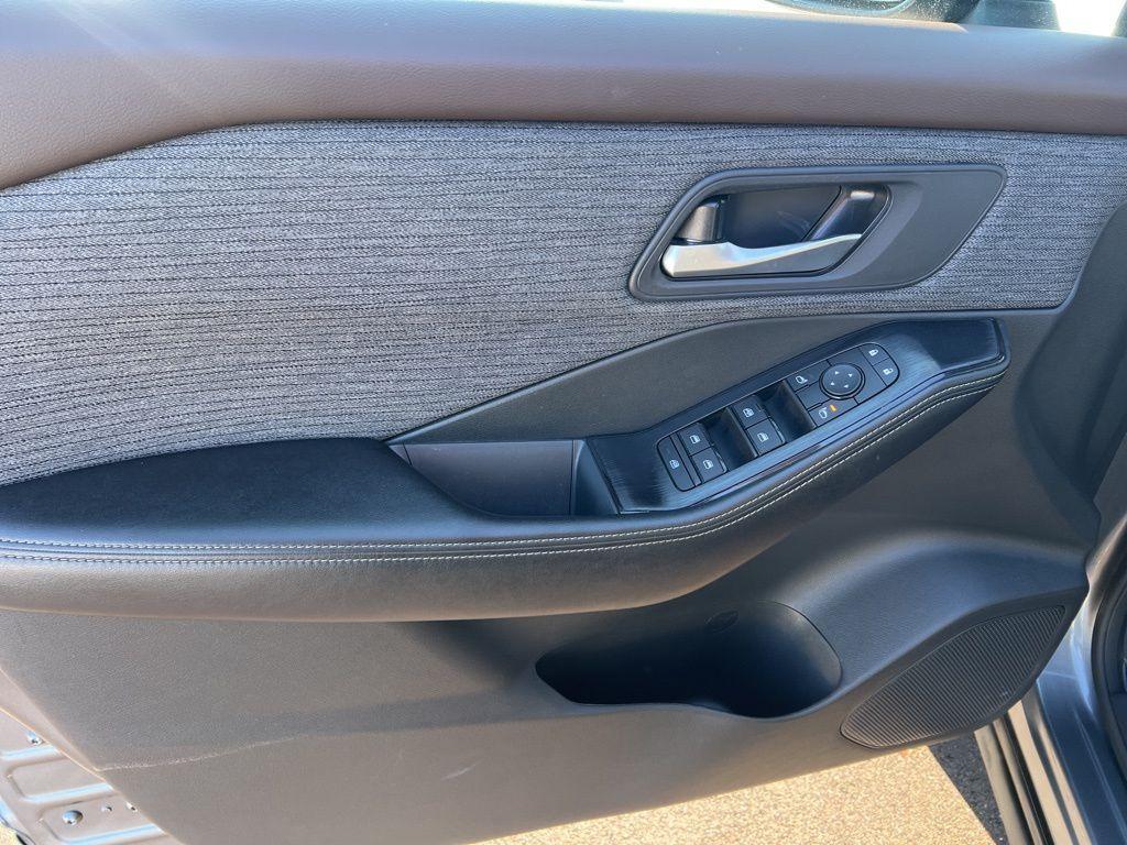 used 2023 Nissan Rogue car, priced at $22,495