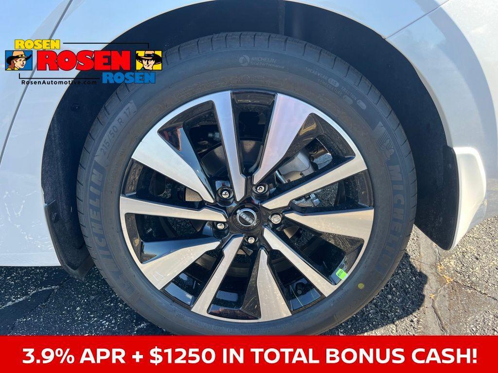 new 2025 Nissan Sentra car, priced at $23,421