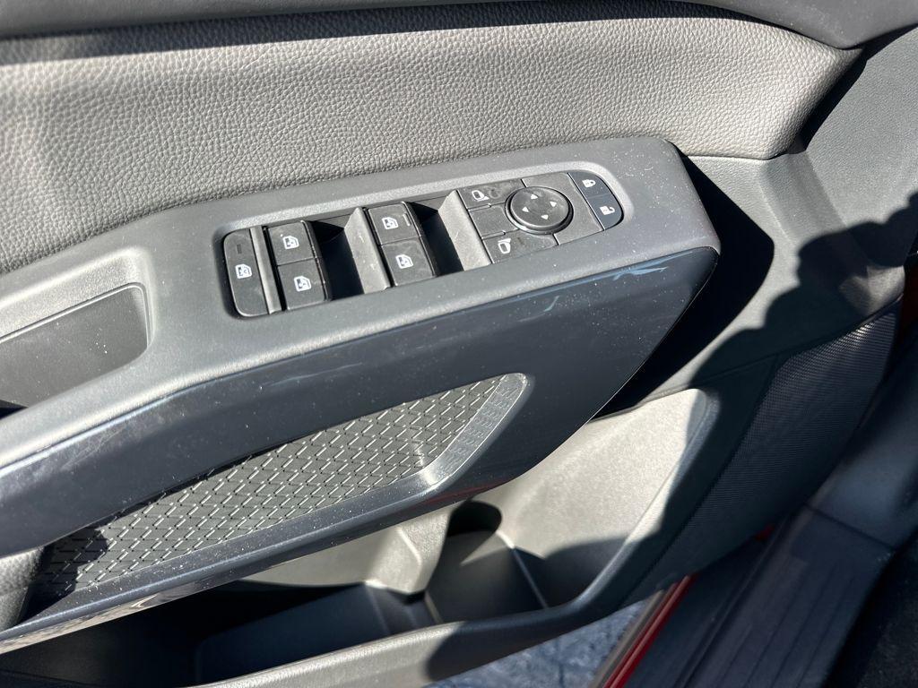 new 2026 Nissan Pathfinder car, priced at $40,061