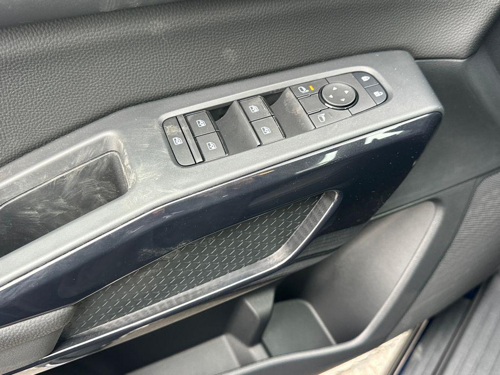 new 2026 Nissan Pathfinder car, priced at $39,655