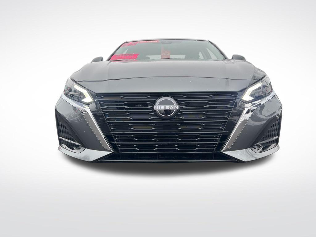 used 2025 Nissan Altima car, priced at $29,999