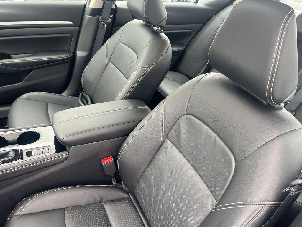 used 2025 Nissan Altima car, priced at $29,999