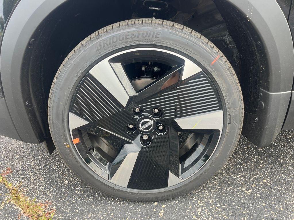 new 2026 Nissan Kicks car, priced at $29,161