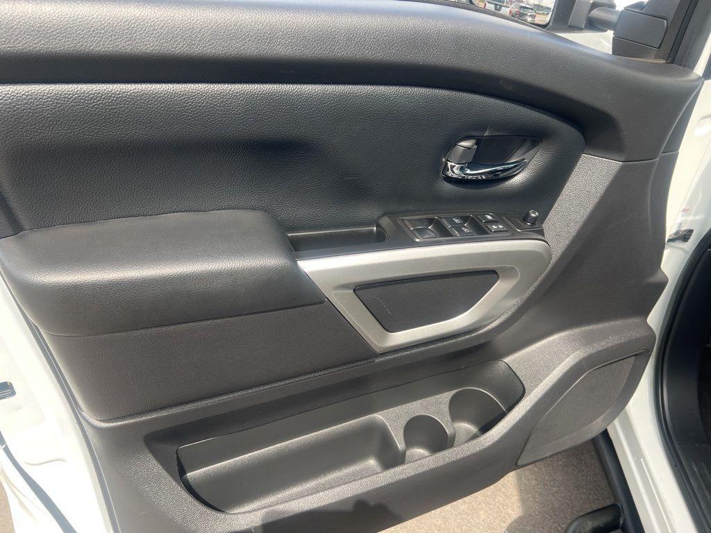 used 2024 Nissan Titan car, priced at $44,999