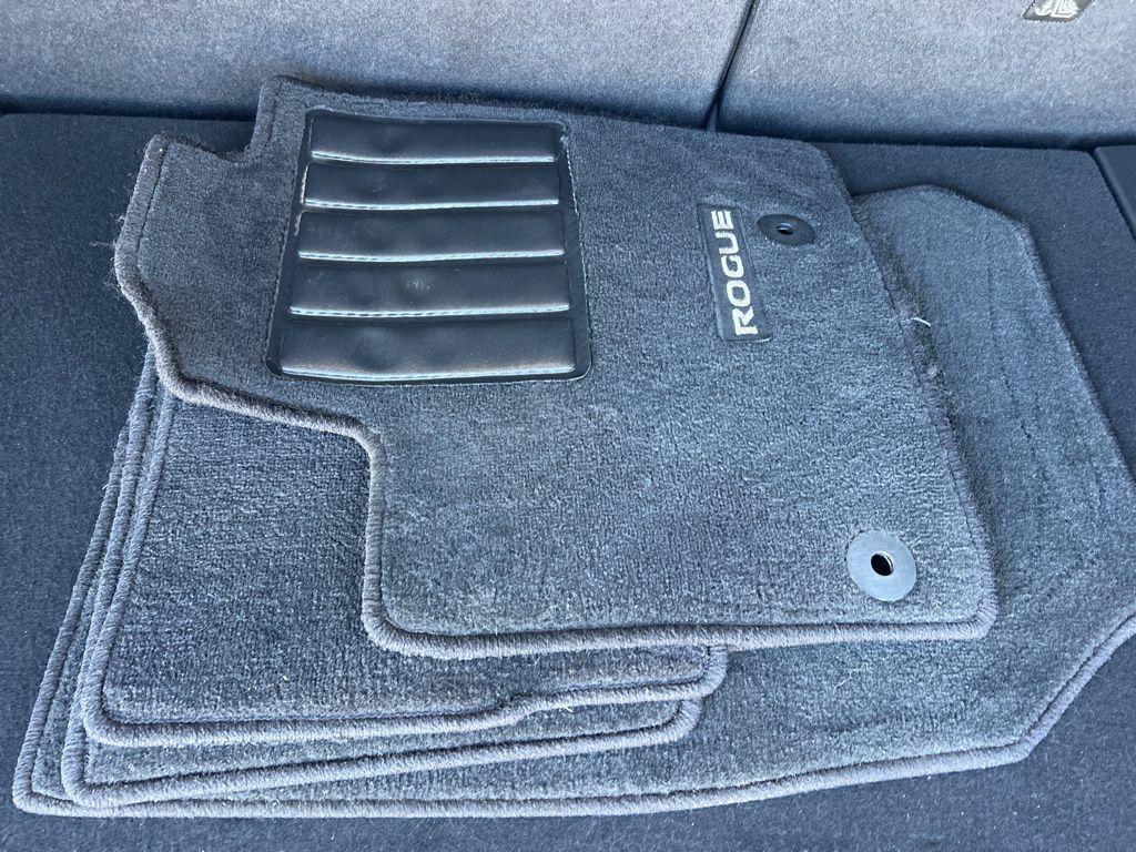 used 2023 Nissan Rogue car, priced at $21,999