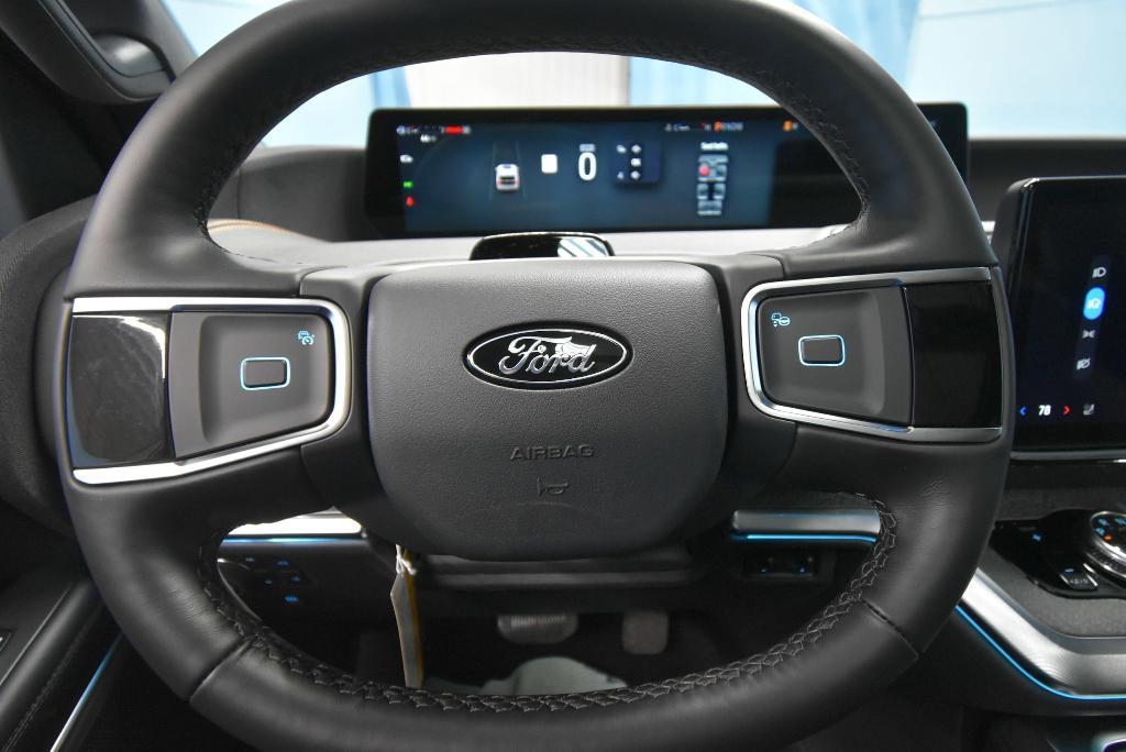 new 2026 Ford Expedition car, priced at $81,541