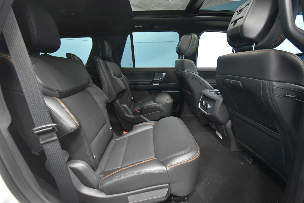 new 2026 Ford Expedition car, priced at $81,541